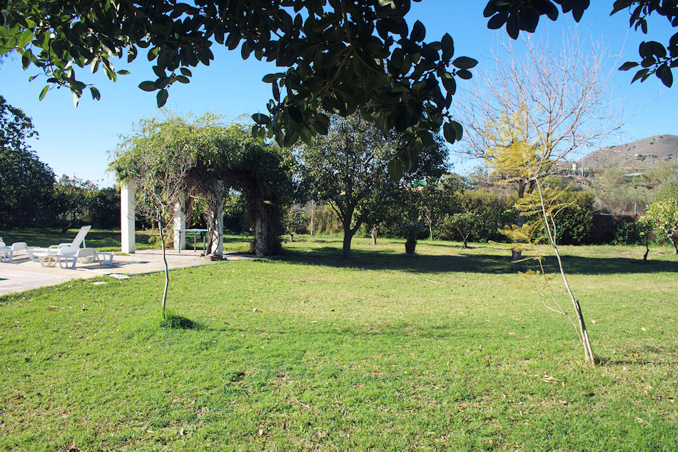 Hacienda en alquiler en Benajarafe, Rincón de la Victoria